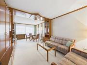 Wohnung mit Balkon