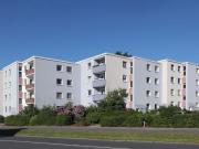 3 Zimmer Wohnung mit Balkon in schöner Lage / 2.OG links