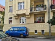 3 Zimmer Wohnung mit Balkon in sehr schöner Stadtvilla