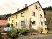 3 Zimmer Wohnung mit Balkon und Außenstellplatz