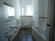3 Zimmer Wohnung mit Balkon und Einbauküche