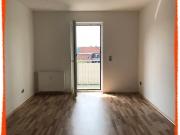 3 Zimmer Wohnung mit BALKON und LAMINAT in bester Lage...