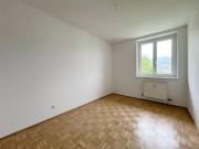 3 ZIMMER WOHNUNG MIT BALKON UND PARKPLATZ IN KIRCHDORF...