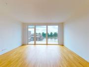 3 Zimmer Wohnung mit Balkon und Weserblick in der Bremer...