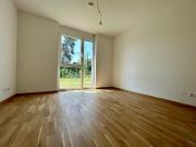 3 Zimmer Wohnung mit Garten, Terrasse und Küche!...