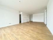 3 Zimmer Wohnung mit großem Balkon und viel Licht!