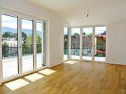 3 Zimmer Wohnung mit großzügiger Terrasse in ruhiger Lage