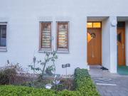 3 Zimmer Wohnung mit Hausflair provisionsfrei