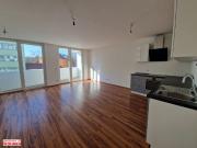 3 Zimmer Wohnung mit Loggia!