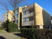3 Zimmer Wohnung mit Loggia in Köln Niehl als...