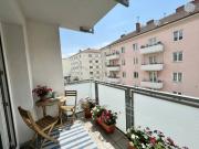 3 Zimmer Wohnung mit Balkon in U Bahn Nähe! 3 Zimmer Wohnung mit Balkon in U Bahn Nähe!