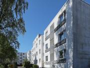 3 Zimmer Wohnung mit Loggia und Badewanne zu vermieten /...