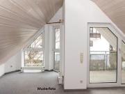 3 Zimmer Wohnung mit schöner Dachterrasse und Stellplatz