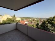 3 ZIMMERWOHNUNG MIT HERRLICHER AUSSICHT UND AUSSENSTELLPLATZ