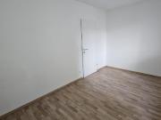 3 Zimmerwohnung mit Loggia und Schrankraum unbefristeter...