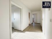 3 ZKB Wohnung inkl. Balkon und Stellplatz ab Februar...