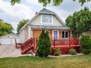 3bdrm 3bth Home In Windsor Park W/ Triple Detached Garage!