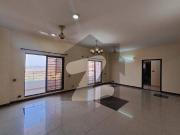 3bedroom Aaprtment for Sale Reasonable Price DHA phase 2...