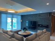 3Bedroom unit for lease Park Terraces Makati near Garden...