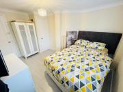 3beds Apartment For Rent