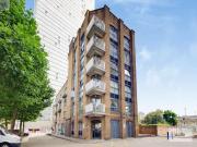 3beds Apartment For Rent