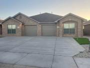 3BR/2.0BA Stylish and Modern 3