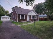 3BR 1BA 1402 Fayette Dr, Louisville, KY 40219