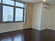 3BR Bi Level Penthouse for Rent in The Suites, BGC,...