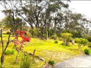 3+br Brick house with amazing views, huge rumpus room,...