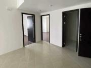 3BR Condo with Balcony bi level near BGC and Ortigas...