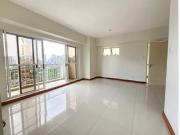 3BR Condo with Parking Cameron Roosevelt DMCIHOMES Near...
