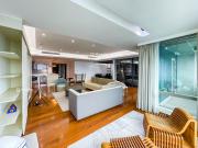 3BR Corner Unit Condo for Sale in BGC, Taguig City at...