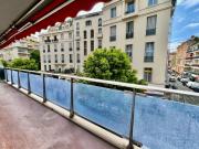 3P D'ANGLE À RÉNOVER AVEC GRANDE TERRASSE – CARRÉ...