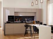 3P TRAVERSANT BALCON ET PARKING