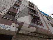 3rd floor 2 bed lounge Flat Available on Sale In Surjani...