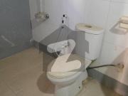 3rd Floor 3 Bed Flat With Parking Hill Park