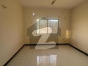 3rd Floor Flat With Lift And Car Parking Hill Park