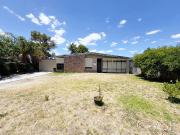 3x1 House in Gosnells with Big Backyard