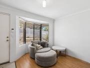 3X2 FAMILY HOME LOW MAINTENANCE AND IDEAL LOCATION