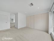 3x2x2 in sought after Pearsall