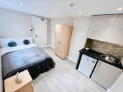 ️ 3X Self Contained Studios Willesden Green