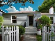 4000 SW Hanford St, Seattle, WA