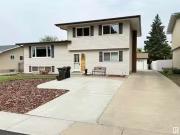 4006 Galloway Bay, Sherwood Park, AB, T8A 2L4 house for...