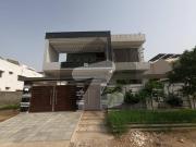 400 Square Yards Bungalow For Sale