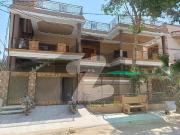 400 Square Yards House In Beautiful Location Of Gulistan...