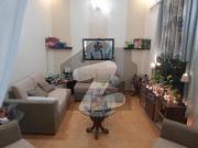 400 Sqyrd Banglow For sale in 13D1 60 feets Road corner...