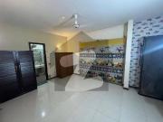 300 Yard First Floor Portion For Rent 300 Yard First Floor Portion For Rent