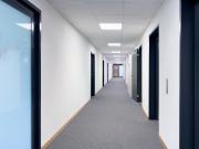 400M2 BÜRO IM ZENTRUM DES INDUSTRIEGEBIETS ZIMEYSA