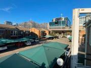 400m2 ground 1st floor 8 bays incl.