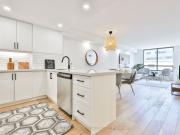 402 117 Gerrard Street E